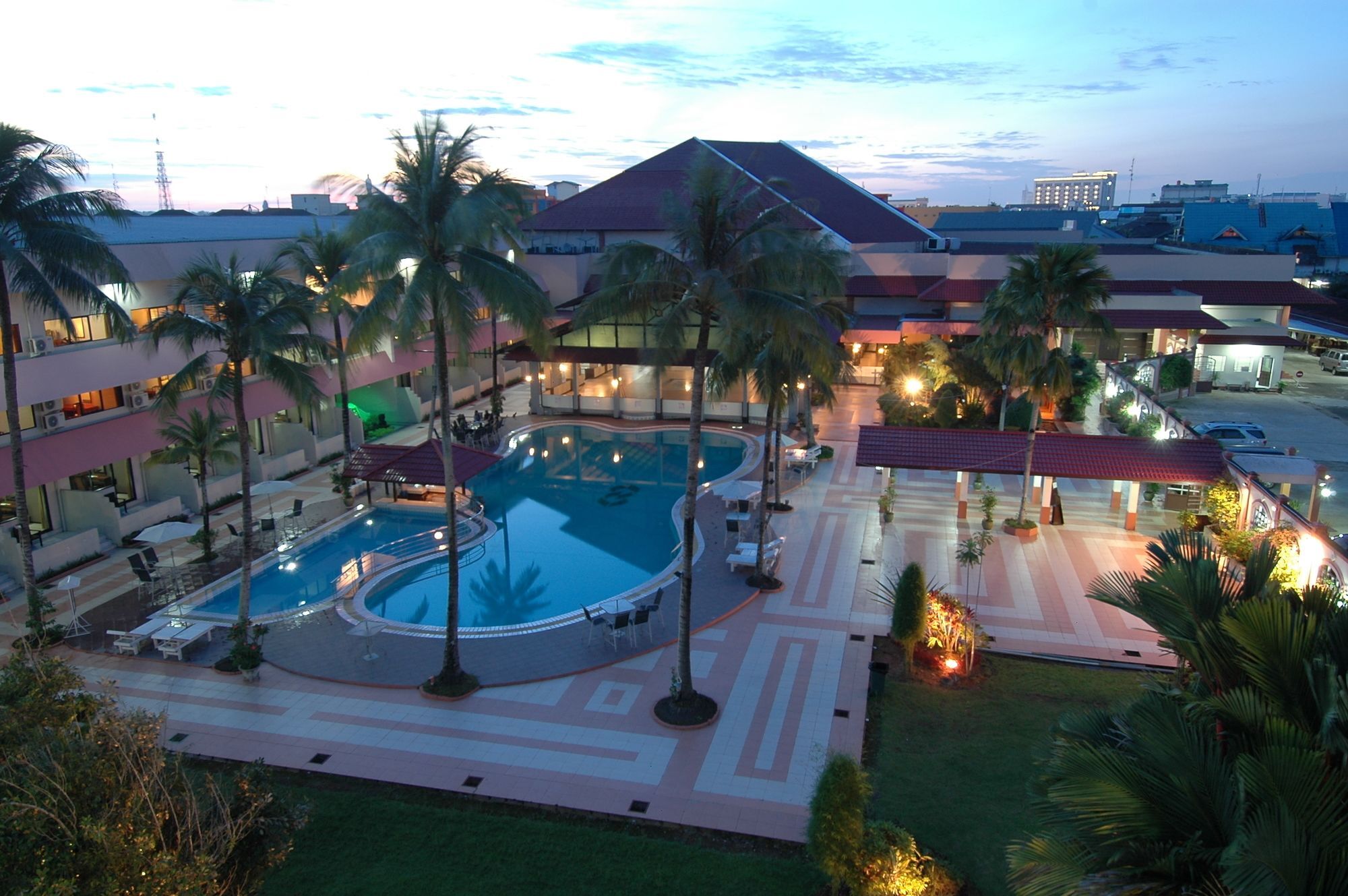 Kapuas Palace Hotel Pontianak Exterior photo